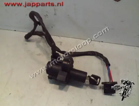 Honda CBR900RR(SC33) Contactslot