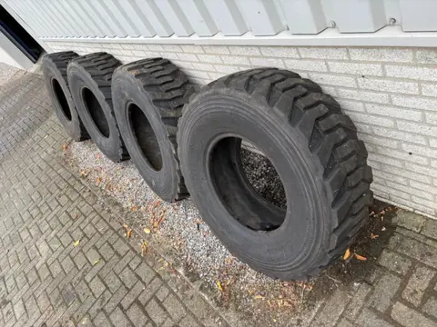 Michelin Used 335/80R 20 XZL (set of 4)