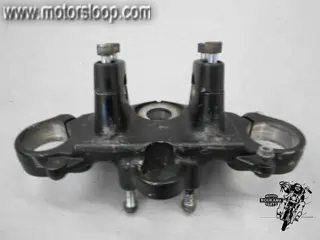 Honda NTV650(RC33) Balhoofdplaat