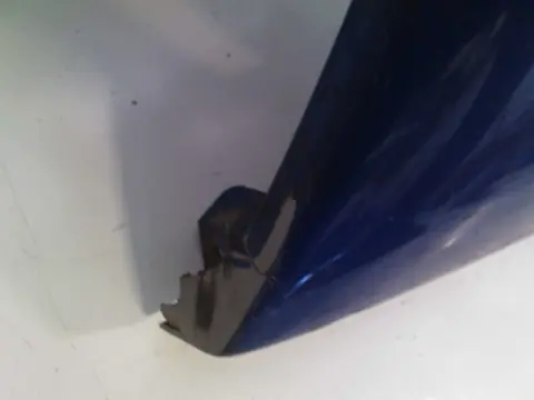 Cowl Left lower Yamaha YZF R1 1998 - 1999