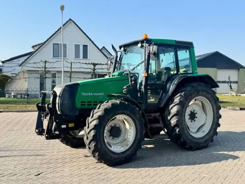 Valtra 6650 Hitech, FH+PTO, 8265 uur! (bj 1999)