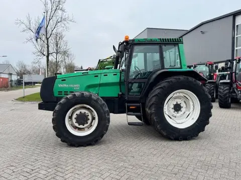 Valtra 8350 Hitech (bj 2000)