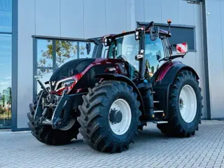 Valtra Q305 DEMO Super Compleet! (bj 2023)
