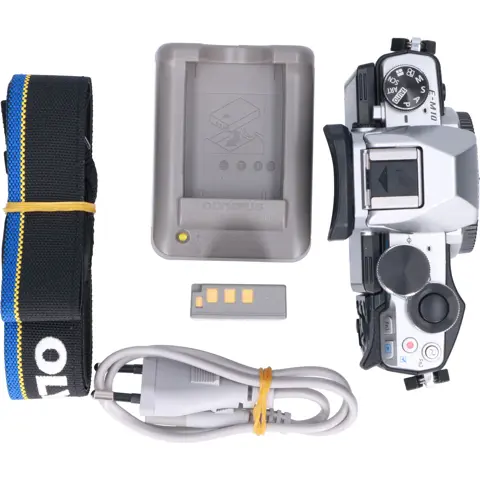 Tweedehands Olympus E-M10 body zilver CM3778