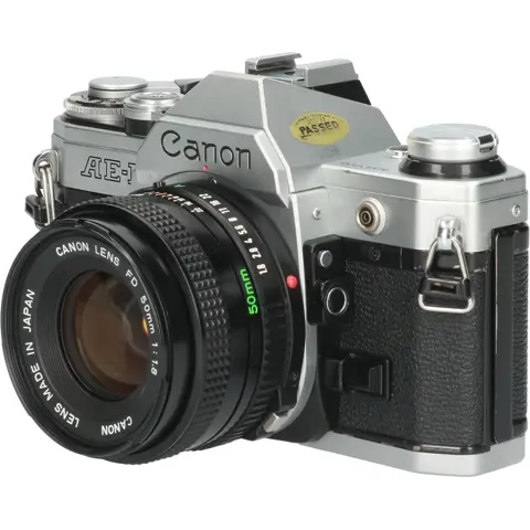 Tweedehands Canon AE-1 + Canon New FD 50mm f/1.8 CM3198