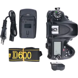 Tweedehands Nikon D610 Body CM3597