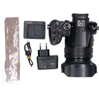 Tweedehands Panasonic Lumix DMC-FZ2000 CM4009