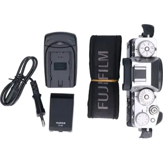 Tweedehands Fujifilm X-T4 Body Zilver CM3495