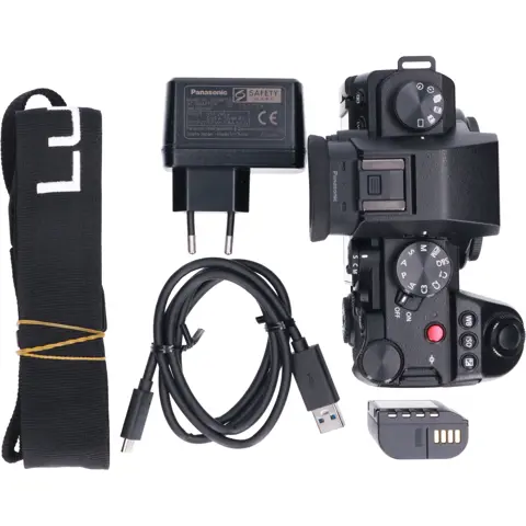 Tweedehands Panasonic DC-S5II Body CM3565