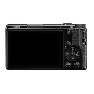 RICOH GR IV