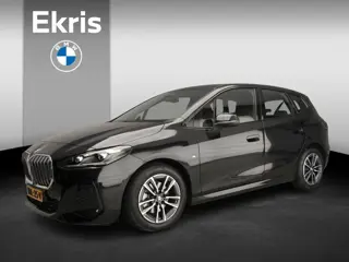 BMW 2 Serie Active Tourer 220i | M-Sportpakket | LED | HUD | Active cruise | Elektr. zetels | Keyles