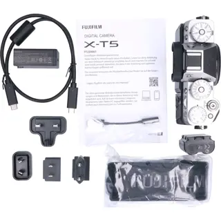 Tweedehands Fujifilm X-T5 Body Silver CM3632