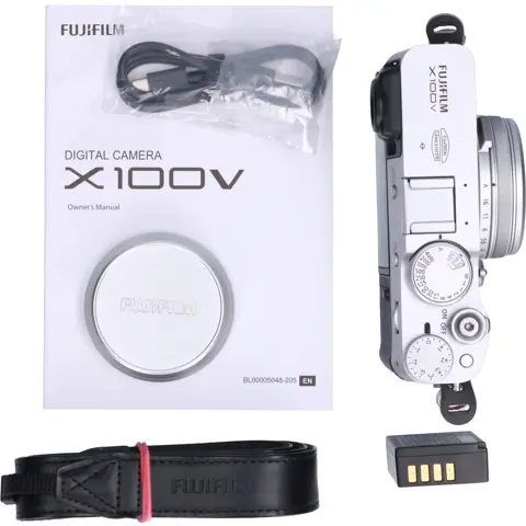 Tweedehands Fujifilm X100V Silver CM3411