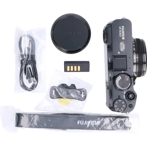 Tweedehands Fujifilm X100 VI Black CM4376