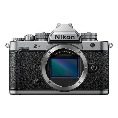 Nikon Z f Silver + 24-70mm f/4.0