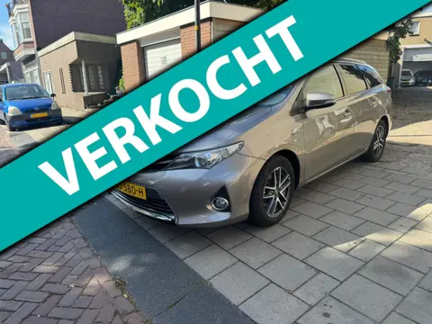 Toyota Auris Touring Sports 1.8 Hybrid/Benzine Automaat station perfecte auto!