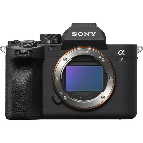 Sony A7 IV + 16-25mm f/2.8 G
