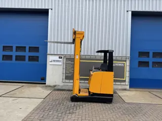 VS-22406 Reachtruck triplex Jungheinrich ETV14 7.100mm