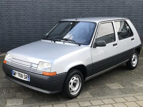 Peugeot AANTAL* KLASSIEKERS V.A. €6500,= OP VOORRAAD * PEUGEOT / RENAULT / MERCEDES / BMW / CITROEN 