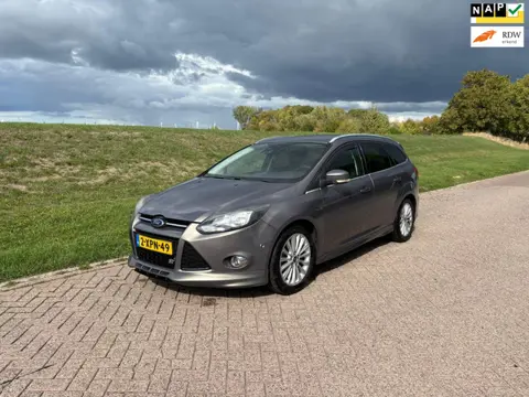 Ford Focus Wagon 1.0 EcoBoost ST Line Navigatie PDC Nwe Distr. Riem Beurt LM Velgen Cruise Climate N