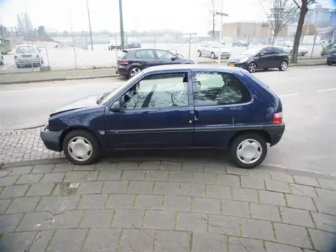 Citroën Saxo 1.1 Plaatwerk en diverse onderdelen op voorraad