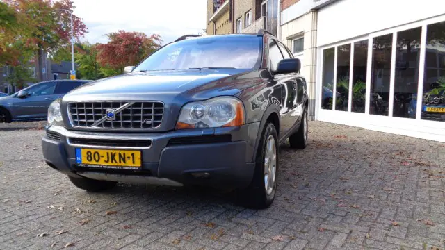 VOLVO XC90 4.4 V8 SUMMUM  AUTOMAAT SUNROOF XENON 7P