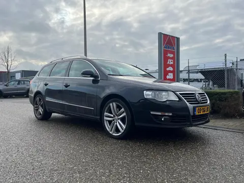 Volkswagen Passat Variant 2.0 TDI Highline | APK | Cruise Control | NAVI | Trekhaak | Leder/Alcantar