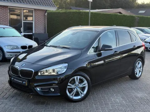 BMW 2-serie Active Tourer 218i Luxury|Head Up|Leder|Lane assist|Camera|Navigatie|Climate control|Cru
