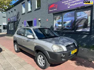 Hyundai Tucson 2.0i Dynamic airco trekhaak nieuw apk