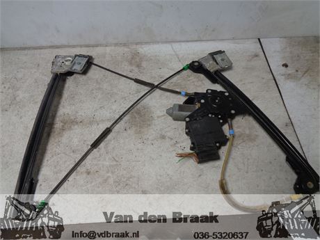 Volkswagen Golf Cabrio 1993-2002 Raammechaniek rechts electrisch