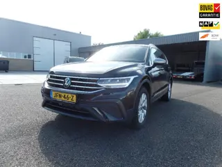 Volkswagen Tiguan 1.5 TSI Business allspace 7PERS TREKHAAK OPTIE'S 2025