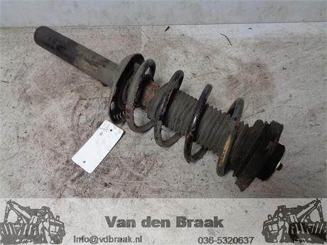 Audi A3 1.9 TDi 2003-2008 Veerpoot voorzijde