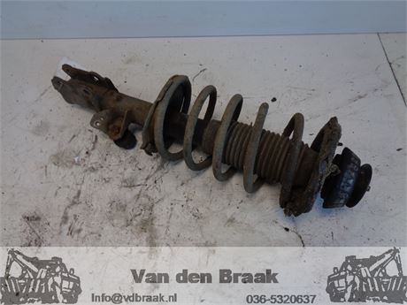 Hyundai i10 1.2 16V 2008-2013 Veerpoot links voor