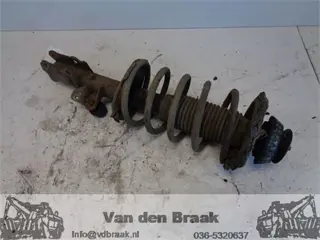 Hyundai i10 1.2 16V 2008-2013 Veerpoot links voor