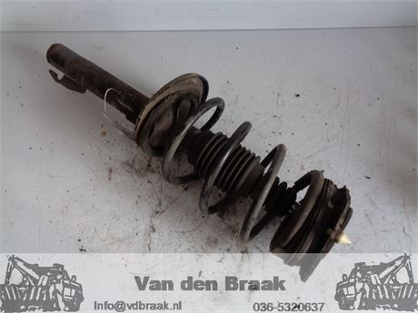 Renault Scenic 1.6 16V 2004-2009 Schokbreker voorzijde