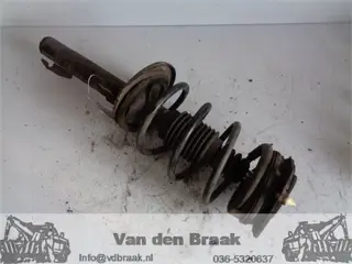 Renault Scenic 1.6 16V 2004-2009 Schokbreker voorzijde