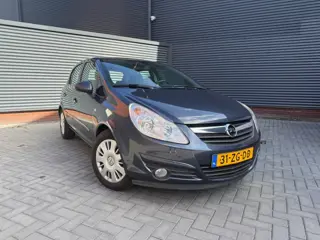 OPEL CORSA 1.2-16V Cosmo - Cruise - Airco - Elektr. ramen