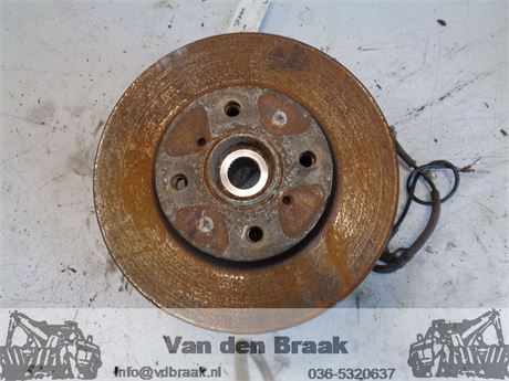 Suzuki Splash 1.0 12V 2008-2015 Fusee links voor