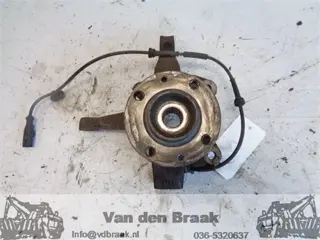 Renault Kangoo 1.5 DCi 2007-2013 Fusee rechts