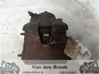 Volkwagen Polo 9N 1.2 12V 2001-2009 Remklauw rechts voor