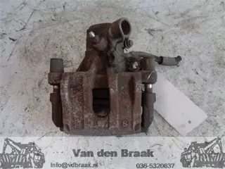 Mazda 3 1.6 16V 2003-2009 Remklauw rechts achter