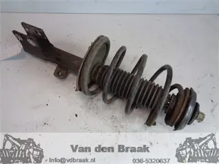 Peugeot 307 1.6 16V 2001-2009 Veerpoot links voorzijde