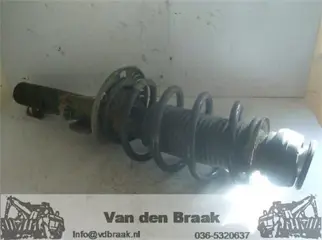 Skoda Fabia Combi 1.9 TDi 2008-2010 Veerpoot voorzijde