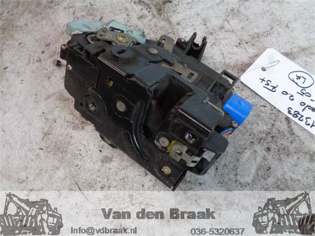 Seat Toledo 2004-2009 Deurslot links achter