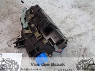 Seat Toledo 2004-2009 Deurslot rechts voorzijde