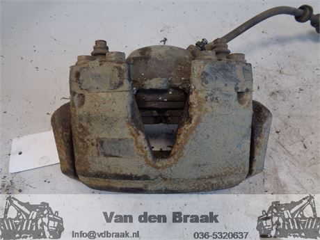 Audi A4 2.0 TFSi 2007-2015 Remklauw links voor