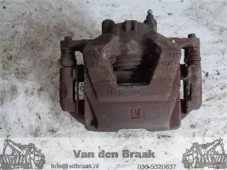 Chevrolet Aveo 1.3 CDTi 2011-2015 Remklauw links voor