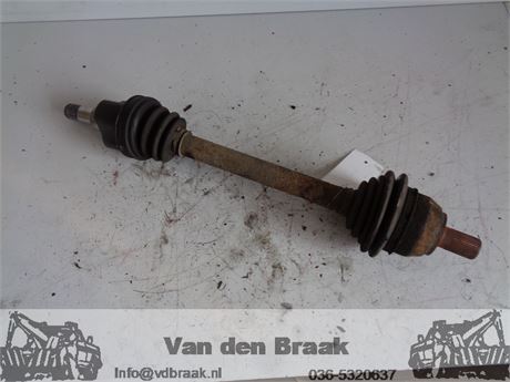 Ford Focus 1.6 16V 2004-2008 Aandrijfas links