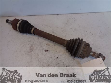 Citroen C4 1.6 16V 2004-2010 Aandrijfas links
