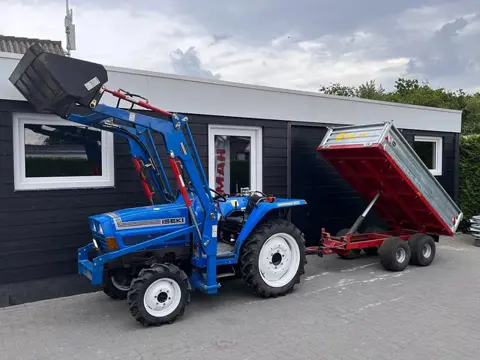 Kubota Zoekt u een mini of compact tractor van Yanmar, Solis, Iseki? Minitractor Compacttractor trek